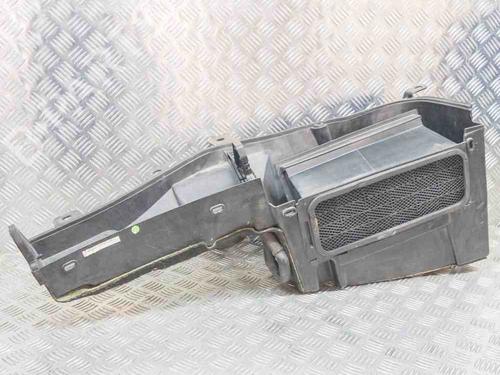 Used Air filter box MASERATI GHIBLI III (M157) 3.0 S Q4 (409 hp) 8838637