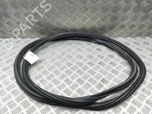 Used Rubber door seal SEAT ATECA (KH7, KHP) 1.5 TSI (150 hp) 31297521