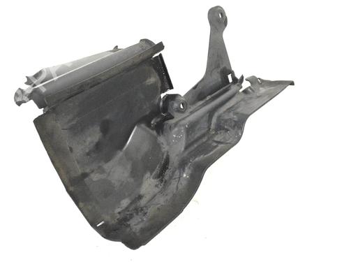 Grill VOLVO V70 III (135) 2.0 D (136 hp) 30217077