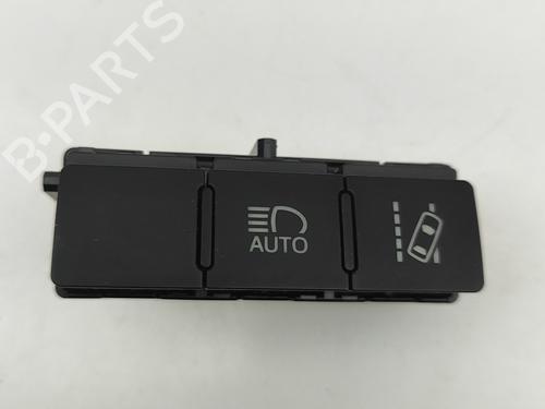 Switch TOYOTA PRIUS PLUS (_W4_) 1.8 Hybrid (ZVW4_) | BP27531856I30 