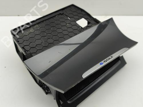 Used Glove box VW GOLF VII (5G1, BQ1, BE1, BE2) e-Golf (136 hp) 27245105