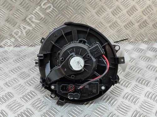 Heater blower motor VW GOLF VIII (CD1, DA1) 2.0 TSI | BP27771379M62