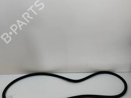 Used Rubber door seal VOLVO XC40 (536) B3 Mild-Hybrid (163 hp) 28557583