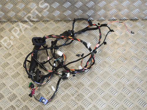 BP27748348E16 main image