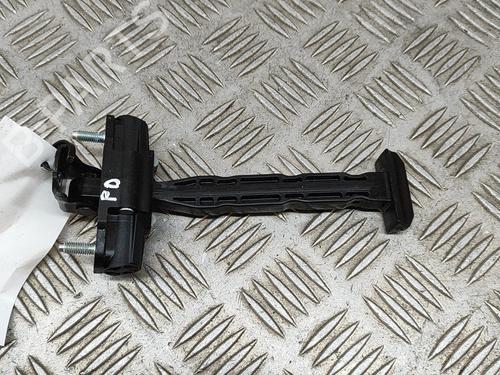 hingedoor-check-strap-tesla-model-y-5yjy-2019-32754676 main image