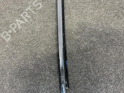 Used Door moulding trim LEXUS NX (_Z1_) 300h AWD (AYZ15_) (155 hp) 14610301