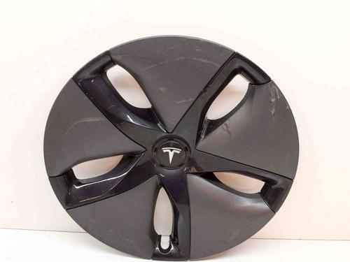 Used Hub cap TESLA MODEL 3 (5YJ3) EV AWD (351 hp) 27757865
