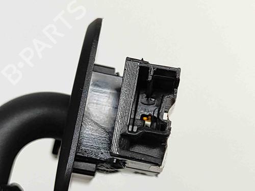 Right sun visor PEUGEOT 2008 II (UD_, US_, UY_, UJ_, UR_, UC_) e-2008 (UKZKXZ) | BP27780437I2 
