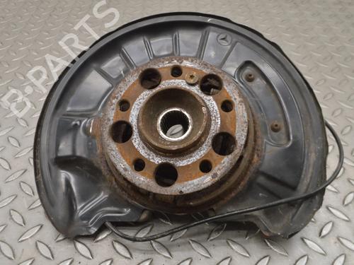 Used Right rear steering knuckle MERCEDES-BENZ C-CLASS (W204) C 200 CDI (204.001) (136 hp) 30231347