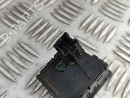 Switch NISSAN PATROL GR V Wagon (Y61) 3.0 DTi | BP27532120I30 