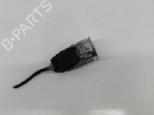 Switch TOYOTA PRIUS Liftback (_W2_) 1.5 Hybrid (NHW2_) | BP28434184I30