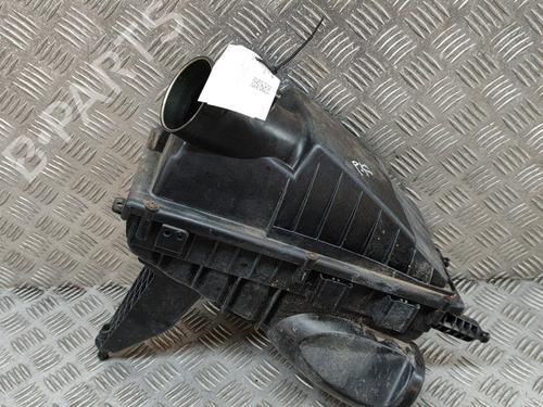Used Air filter box LAND ROVER RANGE ROVER III (L322) 4.4 D 4x4 (313 hp) 18604730