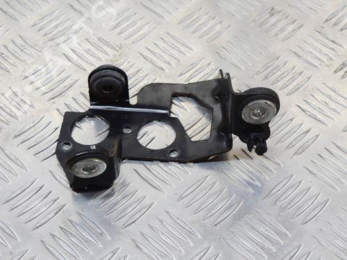 Support VOLVO V60 I (155) D3 / D4 6G9N2B389BB