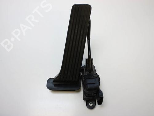 Pédale LEXUS GS (_L1_) 450h (GWL10_, GWL10, GWL10R) (345 hp) 9862799