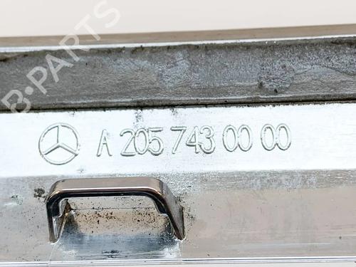 Tailgate trim MERCEDES-BENZ C-CLASS (W205) C 300 BlueTEC Hybrid / h (205.012) | BP28028136C151