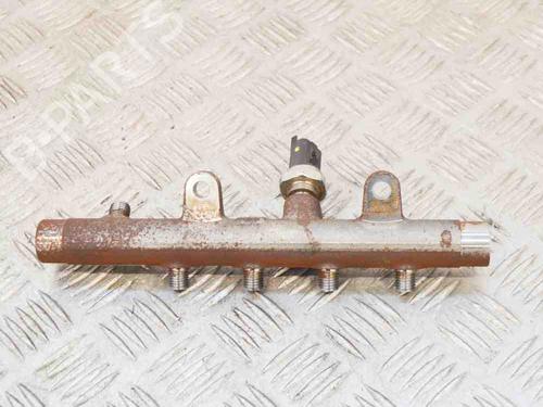 Used Injection rail DACIA DUSTER (HS_) 1.5 dCi (HSMC) (107 hp) 6744481