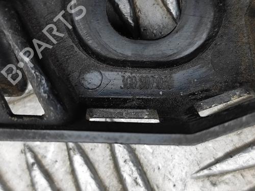 Front bumper bracket VW PASSAT B8 (3G2, CB2) 2.0 TDI | BP30596443C158  - Image 6