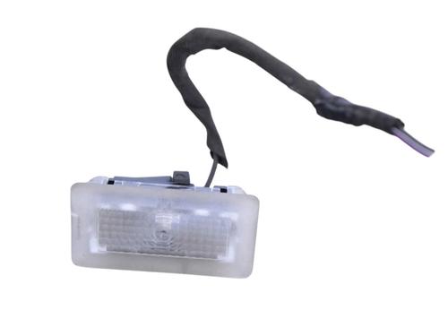 interior-roof-light-tesla-model-s-5yjs-2012-33369318 main image