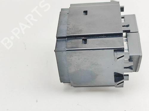 Switch VOLVO C40 (539) Recharge AWD | BP39473333I30 - Image 2