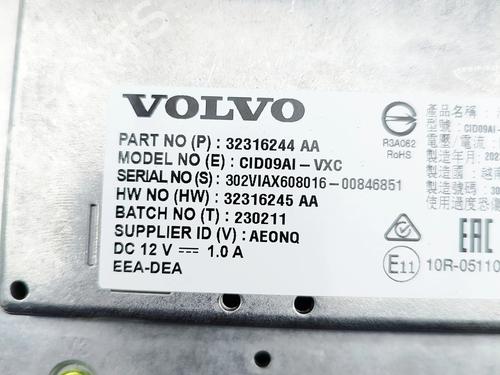 Display VOLVO V60 II (225) B6 Mild-Hybrid AWD | BP31217468C48 
