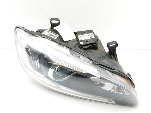 Used Right headlight Right headlight VOLVO S60 II (134) D3 (150 hp) 39719682 39719682