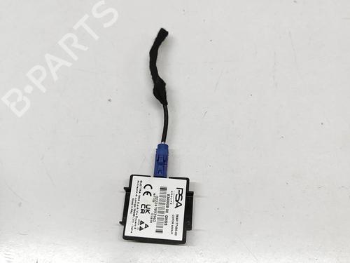 antennabase-peugeot-2008-ii-ud_-us_-uy_-uj_-ur_-uc_-2019-29042500 main image