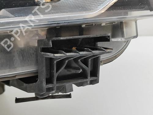 Right headlight BMW X5 (F15, F85) M 50 d | BP25932444C29 