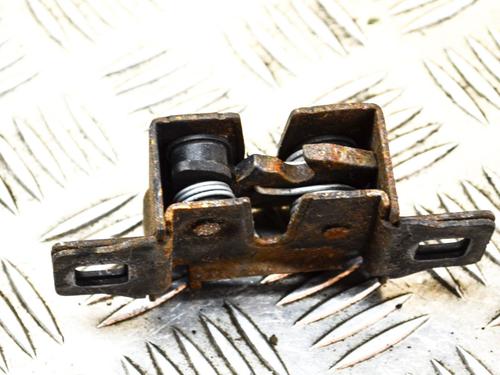 Hood lock LAND ROVER RANGE ROVER EVOQUE (L538) 2.0 D 4x4 | BP11832031C133