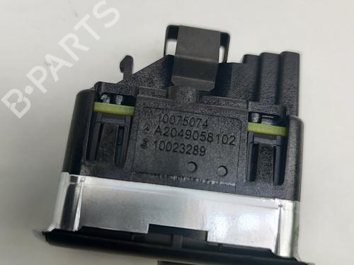 Right rear window switch MERCEDES-BENZ CLA Coupe (C117) CLA 220 CDI / d (117.303) | BP25893832I28 