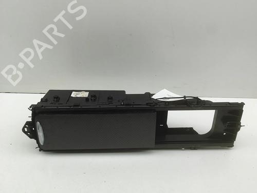 Used Cup/Object holder Cup/Object holder LAND ROVER RANGE ROVER SPORT II (L494) 5.0 SCV8 4x4 (510 hp) 33331600 33331600