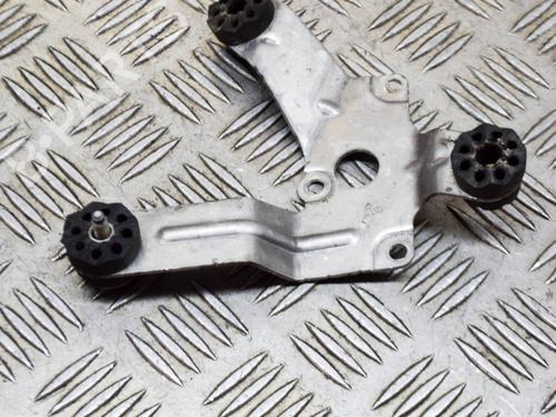 Used Support BMW X3 (F25) sDrive 18 d (150 hp) 8842124