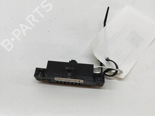 Used Electronic module PEUGEOT 3008 III (KA_, KB_, KC_) e-210 (KCZKZX) (213 hp) 28565204