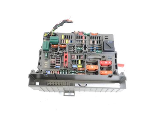 Fuse box BMW 3 Touring (E91) 320 d | BP33396618E1 - Image 2