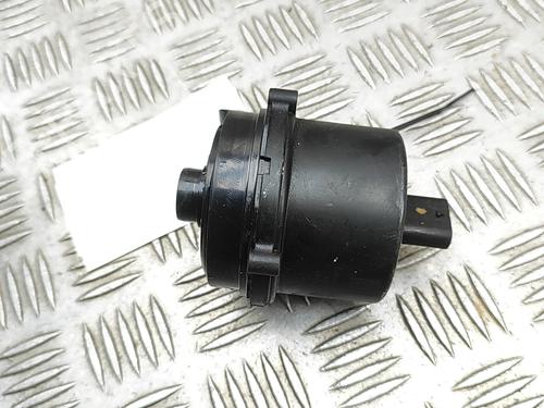 Used Auxiliary water pump Auxiliary water pump VW TIGUAN (AD1, AX1) 1.4 TSI (125 hp) 33825913 33825913
