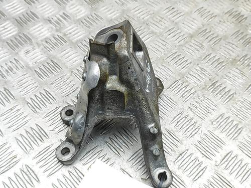 Motorophæng BMW 3 (G20, G80, G28) 320 i (184 hp) 31951404