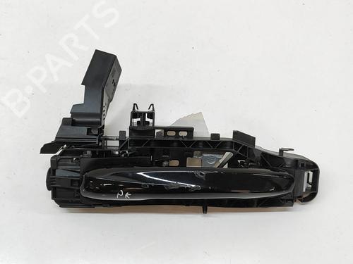 front-left-exterior-door-handle-mercedes-benz-cla-c118-2019-33373551 main image
