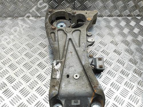 Gearbox mount MASERATI LEVANTE SUV (M161) 3.0 D Q4 | BP31859086M88 - Image 4