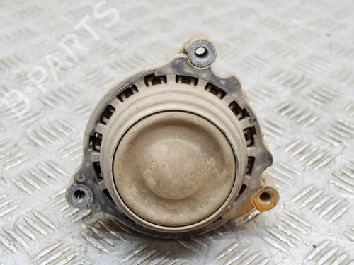Used Engine mount Engine mount BMW 1 (F21) M 135 i (320 hp) 15005045 15005045