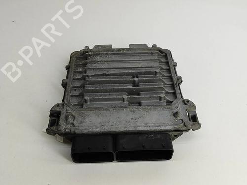 Used Engine control unit (ECU) MERCEDES-BENZ CLA Coupe (C117) CLA 180 (117.342) (122 hp) 18605243