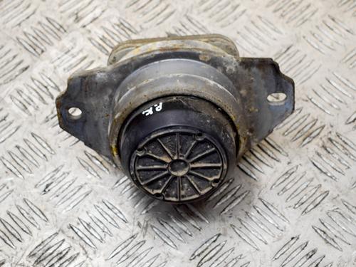 Used Engine mount LAND ROVER DISCOVERY III (L319) 2.7 TD 4x4 (190 hp) 8843238