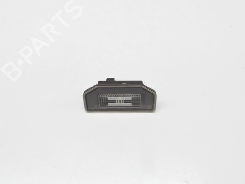 licence-plate-light-tesla-model-3-5yj3-2017-27763419 main image