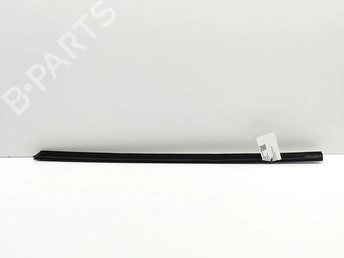 Dørlist TESLA MODEL 3 (5YJ3) EV | BP38162608C150 - Image 4