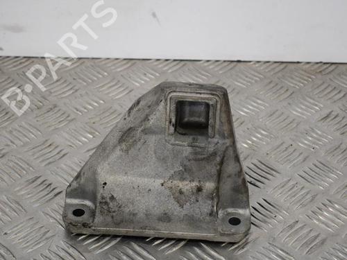 Used Support BMW 5 (F10) 520 d (163 hp) 14658886