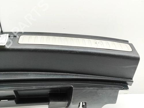 Tailgate trim PORSCHE MACAN (95B) 3.0 S | BP38018962C151 - Image 3