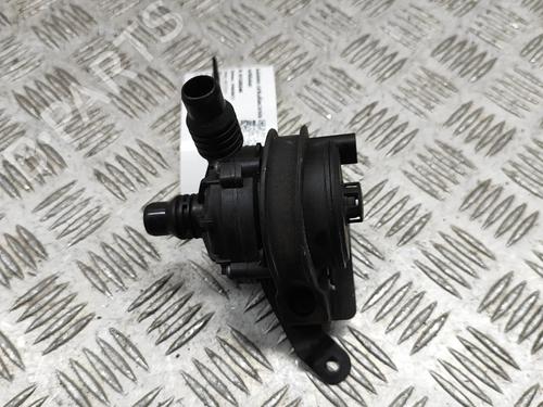 Used Auxiliary water pump BMW X5 (G05, F95) M (600 hp) 27570136