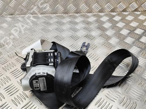 rear-right-seatbelt-audi-e-tron-sportback-gea-2019-32680302 main image