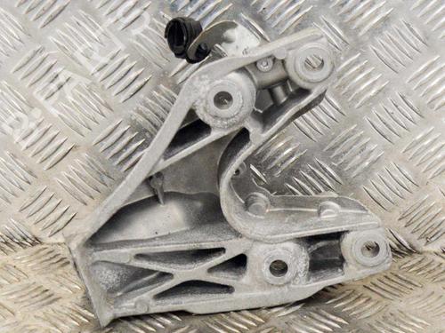Support BMW 1 (F20) M 135 i | BP14608629C155 
