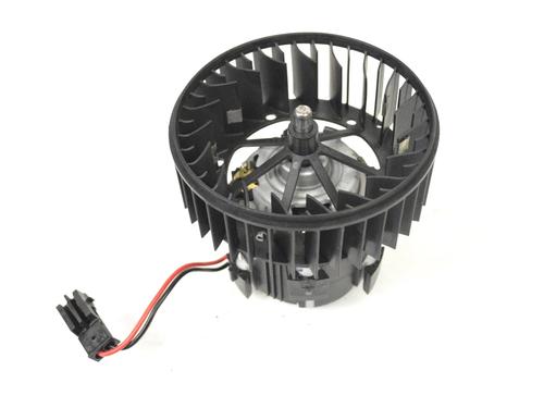 Used Heater blower motor LAND ROVER RANGE ROVER IV (L405) 4.4 SDV8 4x4 (340 hp) 30216751