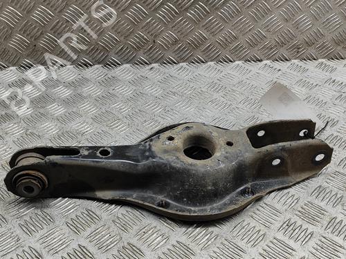 Used Right rear suspension arm BMW 3 (F30, F80) 330 e (252 hp) 19744223