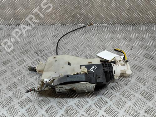 Used Front right lock MERCEDES-BENZ S-CLASS (W220, V220) S 320 (220.065, 220.165) (224 hp) 24580696